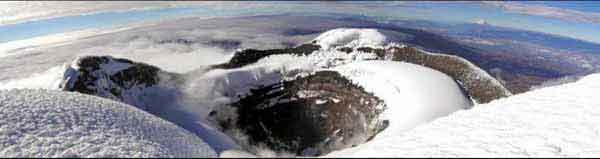 Crater Cotopaxi,Ascencion desde Hotel Cuello de Luna Ecuador, foto Ismael W.Janisch.